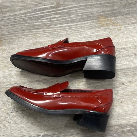 SARTO by Franco Sarto red shoes . - Picture 9 of 9